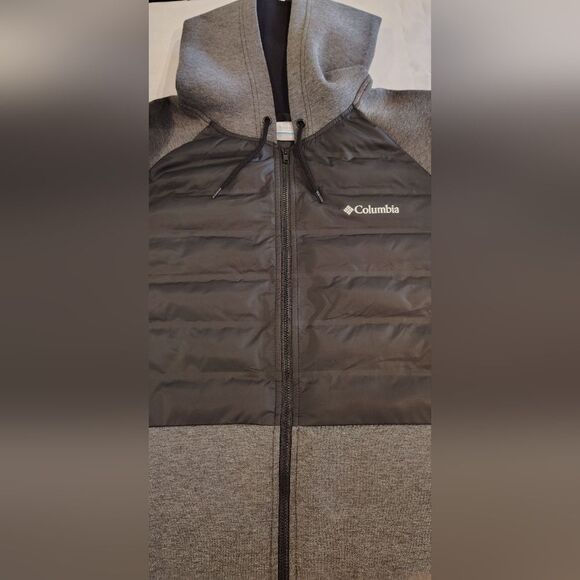 Columbia Two-Tone Hooded Jacket in Black & Gray Hoodie - Picture 3 of 16